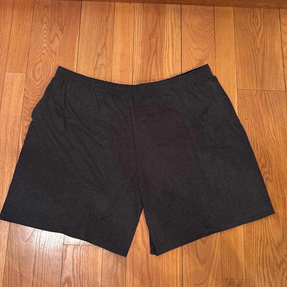Men’s Big & Tall size 4XL dark gray shorts, 2 side pockets, NWOT
